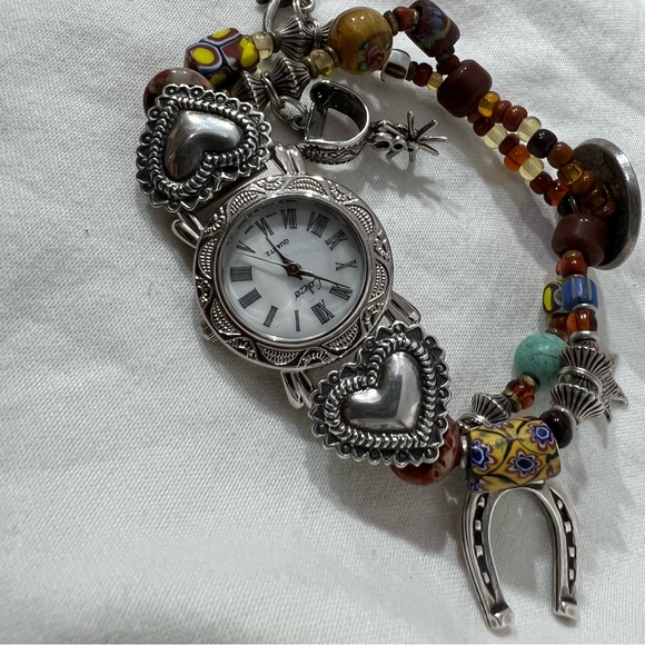 Vintage Charm Bracelet Made Using 925 Sterling Silver Charms New Batteries. - Picture 9 of 16